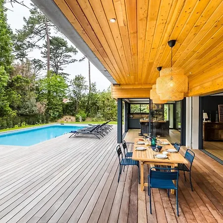 Villa Izarra Keyweek 5 Bedrooms With Heated Pool Chiberta Anglet