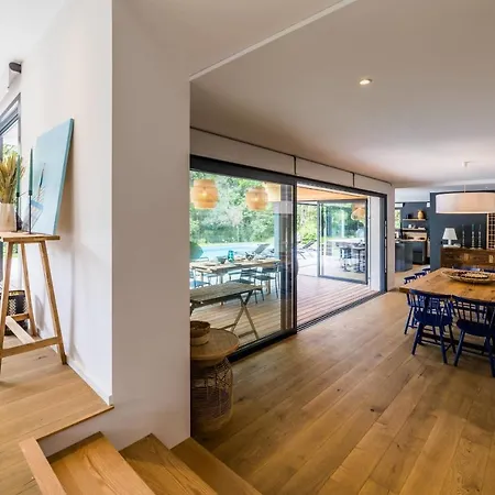 Villa Izarra Keyweek 5 Bedrooms With Heated Pool Chiberta Anglet