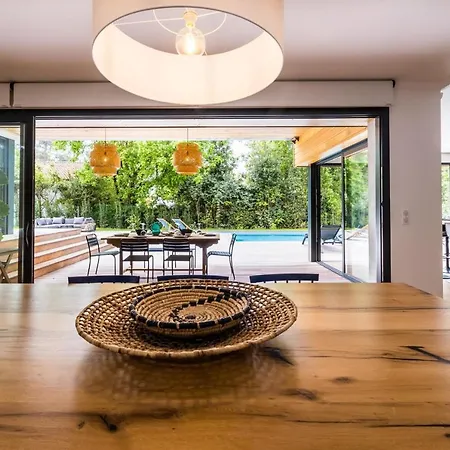Izarra Keyweek 5 Bedrooms With Heated Pool Chiberta Villa *