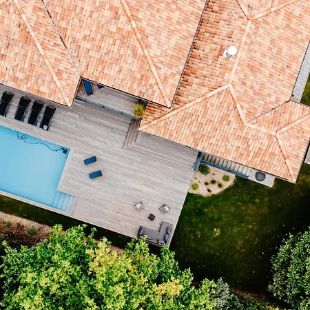 Izarra Keyweek 5 Bedrooms With Heated Pool Chiberta Anglet