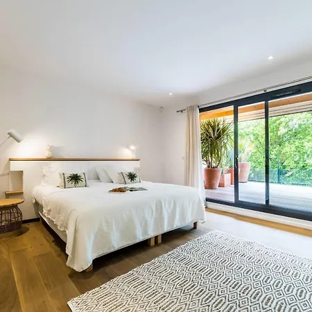 Izarra Keyweek 5 Bedrooms With Heated Pool Chiberta Villa Anglet